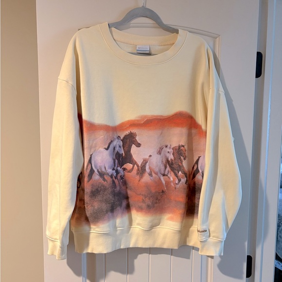 Wildly Free Columbia Crewneck - Picture 1 of 7